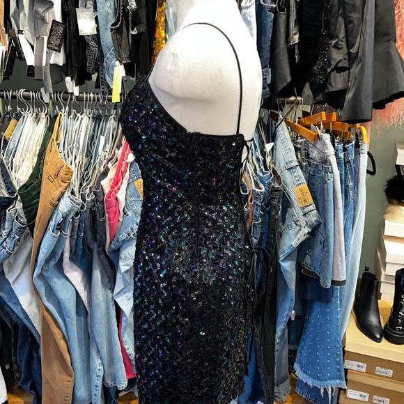Vintage 90’s Caché Sequin Lace Mini dress - Picture 4 of 5